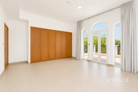 Villa à Legacy Nova Villas, Jumeirah Park, Dubai, 4 chambres, 455 m², № 122672 - photo 7