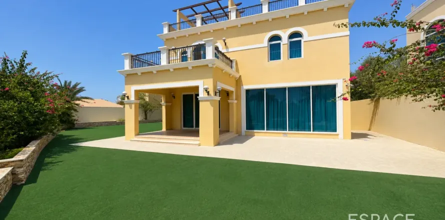 Villa à Legacy Nova Villas, Jumeirah Park, Dubai, 4 chambres, 455 m², № 122671
