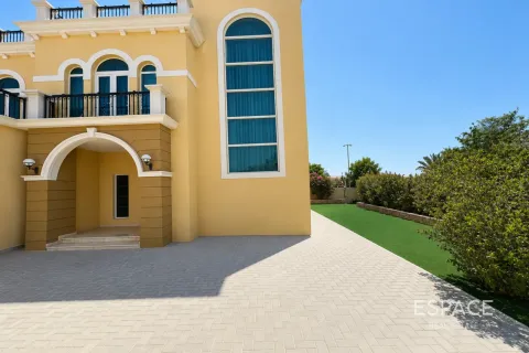 Villa à Legacy Nova Villas, Jumeirah Park, Dubai, 4 chambres, 455 m², № 122671 - photo 15
