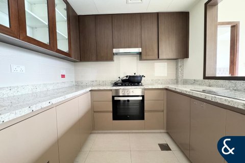 Apartamento en Downtown Dubai (Downtown Burj Dubai), Dubai, 1 dormitorio, 81 m², № 98600 - foto 2