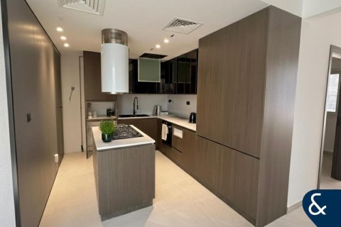 Adosado en Jumeirah Village Circle, Dubai, 4 dormitorios, 285 m², № 98597 - foto 4