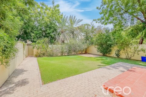Villa in The Springs, Dubai 3 bedrooms, 209.77 sq.m. № 123644 - photo 17