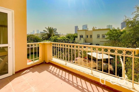 Villa in The Springs, Dubai 3 bedrooms, 228.08 sq.m. № 123639 - photo 15