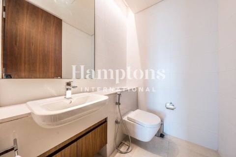 Apartment in The Hills A, The Hills, Dubai 2 bedrooms, 153.26022104 sq.m. № 69112 - photo 11