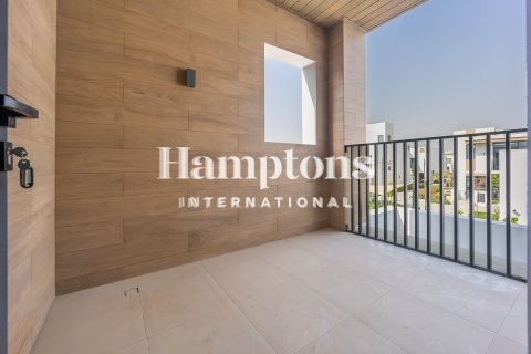 Townhouse in Arabian Ranches 3, Dubai 3 bedrooms, 127.18420700 sq.m. № 69114 - photo 17