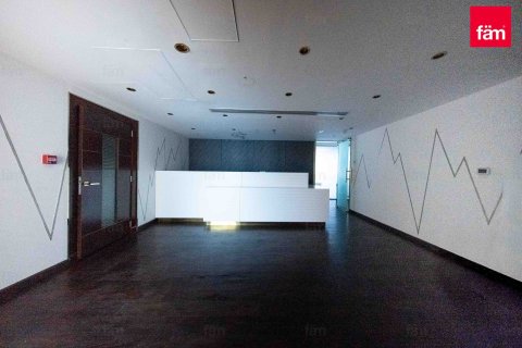 Office in Sheikh Zayed Road, Dubai 182.2 sq.m. № 58463 - photo 3