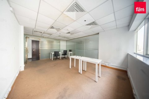 Office in Sheikh Zayed Road, Dubai 182.2 sq.m. № 58463 - photo 9