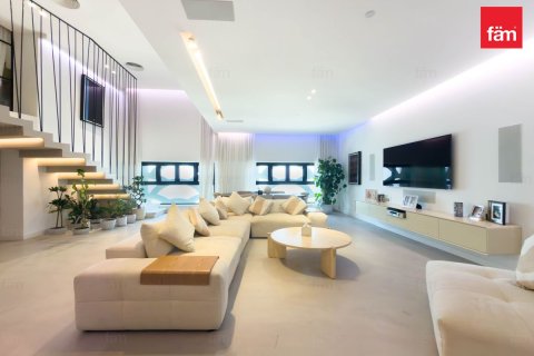 Appartement à Dubai, 2 chambres, 171.2 m², № 139731 - photo 3