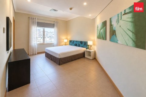 Apartment in Palm Jumeirah, Dubai 3 bedrooms, 200.4 sq.m. № 139730 - photo 4
