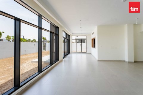 Villa in Dubai 5 bedrooms, 373.4 sq.m. № 46928 - photo 4