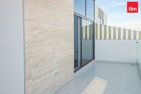 Снять в аренду таунхаус в Дубае: 4 спальни, 187.2м², № 89461 - фото 5