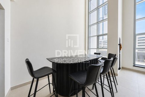 Apartment in Marina Arcade Tower, Dubai Marina, Dubai 1 bedroom, 185.81 sq.m. № 135983 - photo 8