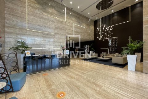 Apartment in Marina Arcade Tower, Dubai Marina, Dubai 1 bedroom, 185.81 sq.m. № 135983 - photo 13