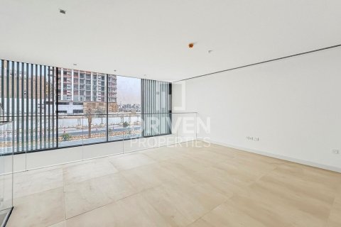 Townhouse in Nad Al Sheba 1, Nadd Al Sheba, Dubai 3 bedrooms, 351.08 sq.m. № 136004 - photo 3