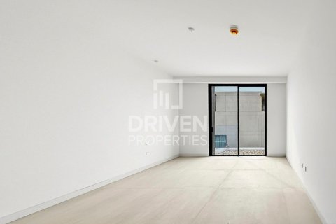 Townhouse in Nad Al Sheba 1, Nadd Al Sheba, Dubai 3 bedrooms, 351.08 sq.m. № 136004 - photo 7