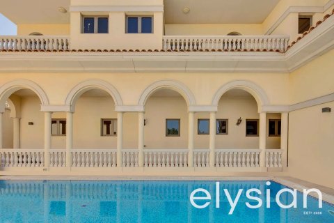 Villa en Signature Villas, Palm Jumeirah, Dubai, 5 dormitorios, 650 m², № 37868 - foto 2