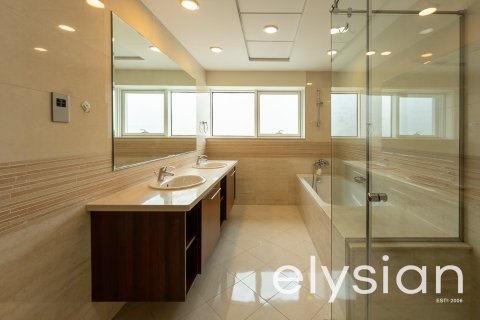 Appartement à Dubai Marina, Dubai, 3 chambres, 215 m², № 37867 - photo 13