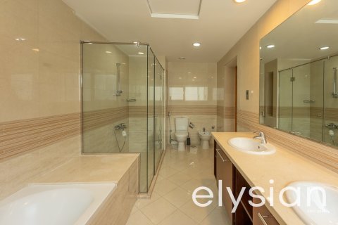 Appartement à Dubai Marina, Dubai, 3 chambres, 215 m², № 37867 - photo 12
