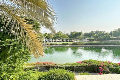 Villa in The Springs, Dubai 2 bedrooms, 161 sq.m. № 44740 - photo 12