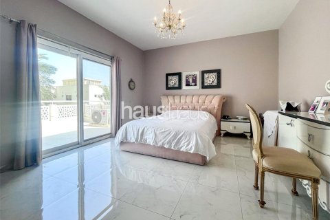فيلا في Meadows, دبي 4 غرف نوم, 376 م² رقم 44735 - صورة 2