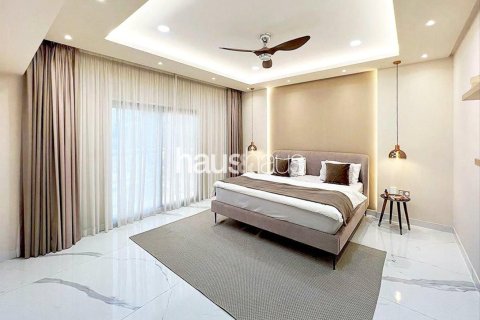 Villa in Meadows, Dubai 4 bedrooms, 381 sq.m. № 44736 - photo 2
