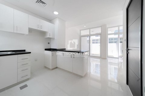 Купить таунхаус в DAMAC Hills (Akoya by DAMAC), Дубай: 3 спальни, 112м², № 72844 - фото 8