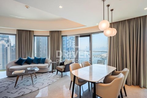 Apartment in Address Harbour Point, Dubai Creek Harbour (The Lagoons), Dubai 2 bedrooms, 102.38 sq.m. № 128965 - photo 2