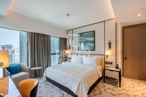 Apartment in Address Harbour Point, Dubai Creek Harbour (The Lagoons), Dubai 2 bedrooms, 102.38 sq.m. № 128965 - photo 11