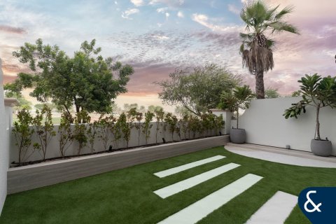 Maison de ville à Fire, Jumeirah Golf Estates, Dubai, 3 chambres, 267 m², № 88570 - photo 13