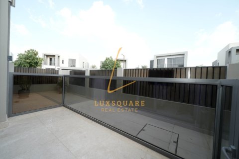 Villa en Sidra Villas, Dubai Hills Estate, Dubai, 5 dormitorios, 456 m², № 85363 - foto 10