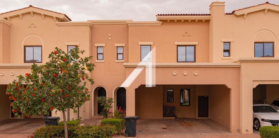 Villa à Dubai, 3 chambres, 236 m², № 85353