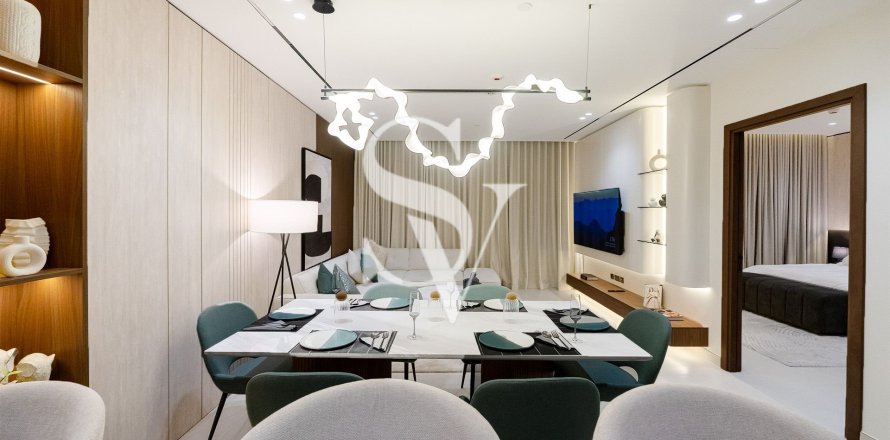 Apartment in Dubai Land, Dubai 2 bedrooms, 189 sq.m. № 67859