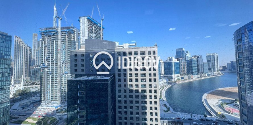 Office in Business Bay, Dubai 67.91 sq.m. № 121099