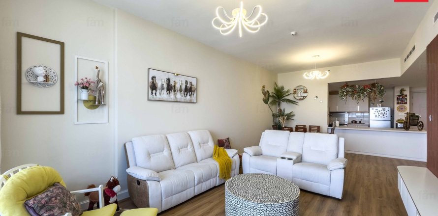 Apartment in Al Furjan, Dubai 2 bedrooms, 145.9 sq.m. № 53381