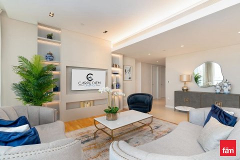 Apartment in Dubai 2 bedrooms, 149.4 sq.m. № 53379 - photo 16