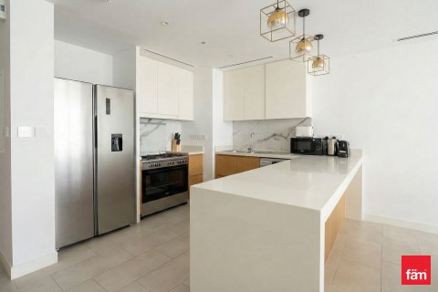 Apartamento en Dubai, 2 dormitorios, 131.1 m², № 90612 - foto 5