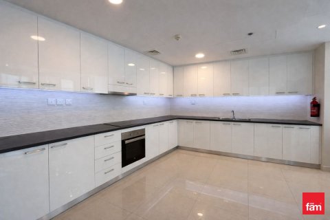 Снять в аренду квартиру в Al Sufouh, Дубай: 3 спальни, 196.5м², № 90616 - фото 3