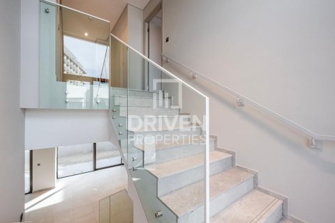 Townhouse in Mohammed Bin Rashid City, Dubai 4 bedrooms, 326.93 sq.m. № 136165 - photo 17