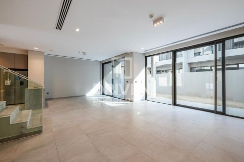 Townhouse in Mohammed Bin Rashid City, Dubai 4 bedrooms, 326.93 sq.m. № 136165 - photo 3