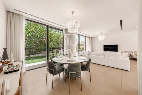 Villa in Sidra Villas, Dubai Hills Estate, Dubai 4 bedrooms, 451.14 sq.m. № 136155 - photo 3