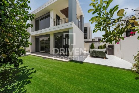 Villa in Sidra Villas, Dubai Hills Estate, Dubai 4 bedrooms, 451.14 sq.m. № 136155 - photo 21