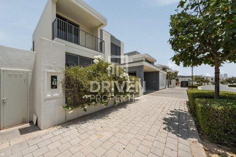 Villa in Sidra Villas, Dubai Hills Estate, Dubai 4 bedrooms, 451.14 sq.m. № 136155 - photo 18