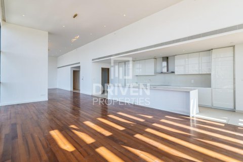 Penthouse in City Walk, Dubai 4 bedrooms, 683.58 sq.m. № 136156 - photo 17