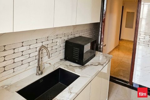 Apartment in Dubai Marina, Dubai 3 bedrooms, 164 sq.m. № 109107 - photo 7