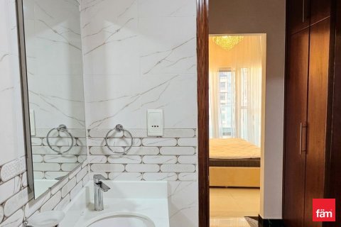 Apartment in Dubai Marina, Dubai 3 bedrooms, 164 sq.m. № 109107 - photo 13