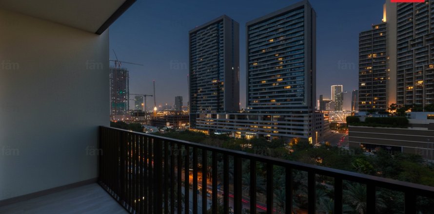 Apartment in Dubai 3 bedrooms, 121.3 sq.m. № 99517