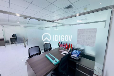 Oficina en Business Bay, Dubai, 108.98 m², № 121111 - foto 13