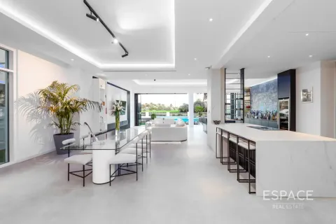 Villa en DAMAC Hills (Akoya by DAMAC), Dubai, 4 dormitorios, 488 m², № 122543 - foto 3