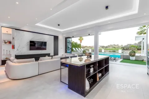 Villa en DAMAC Hills (Akoya by DAMAC), Dubai, 4 dormitorios, 488 m², № 122543 - foto 5