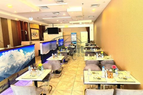 Magasin à Al Nahda, Dubai, 439 m², № 7689 - photo 3